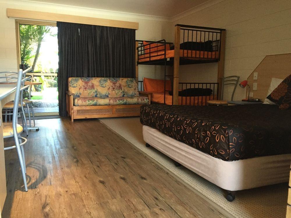 Pialba Motor Inn Χέρβεϊ Μπέι Εξωτερικό φωτογραφία